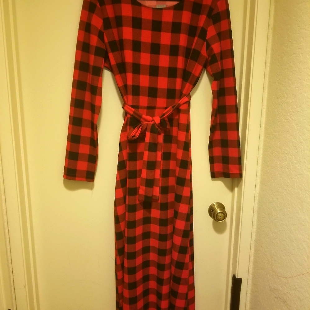 Long casual dress